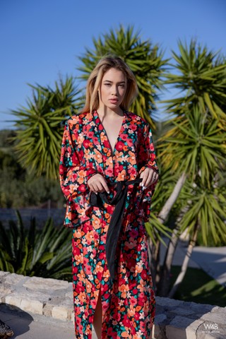 Click to enlarge Click to enlarge